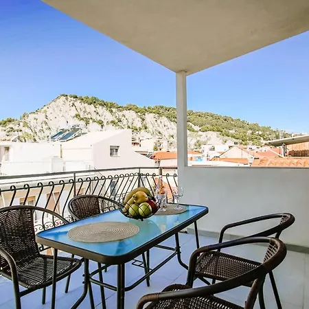 Miriam's 2 Apartment Zakynthos Town